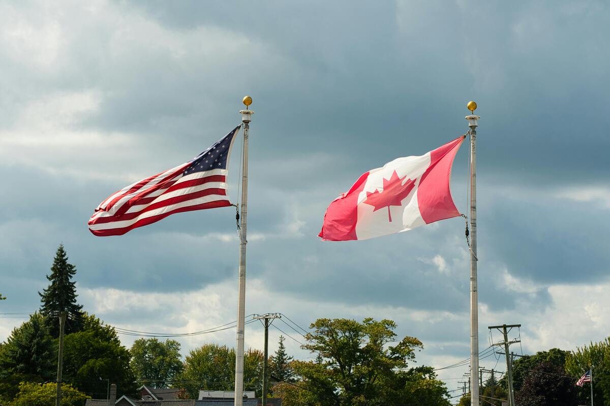 USA Canada Flags